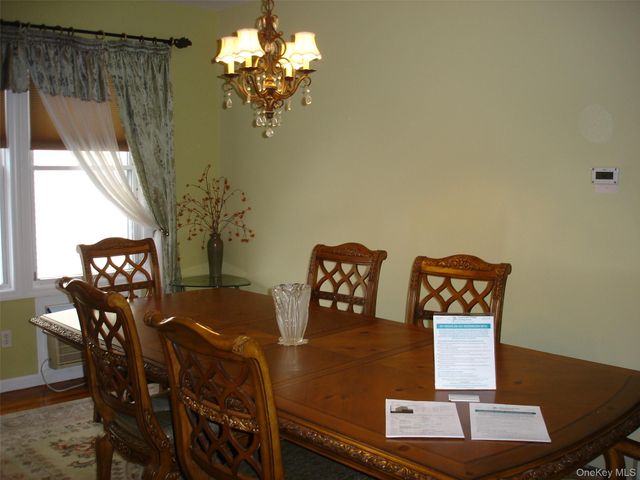 156 Voss Avenue, Yonkers, NY 10703