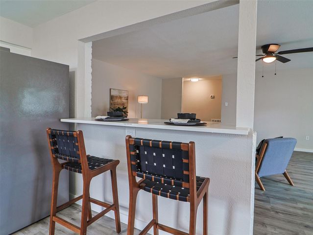 9110 Vickijohn Drive, Houston, TX 77031