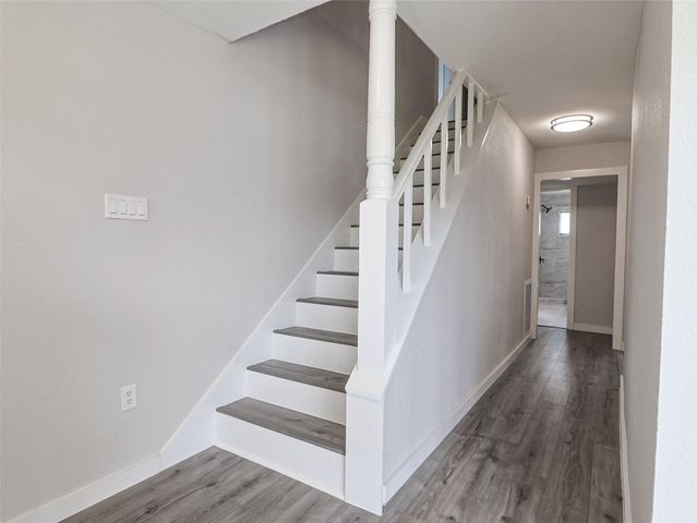 9110 Vickijohn Drive, Houston, TX 77031