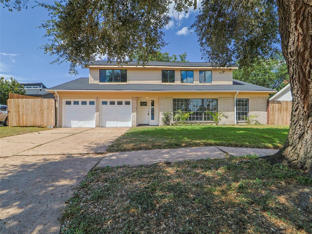 9110 Vickijohn Drive, Houston, TX 77031