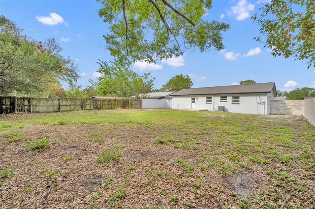 2005 HARTWELL AVENUE, Sanford, FL 32771