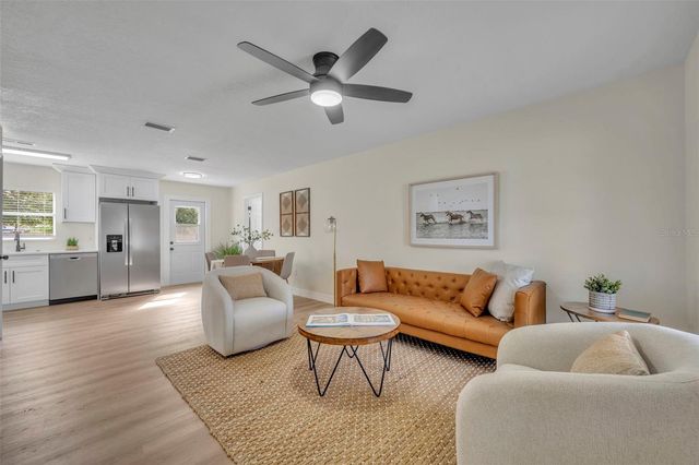 2005 HARTWELL AVENUE, Sanford, FL 32771