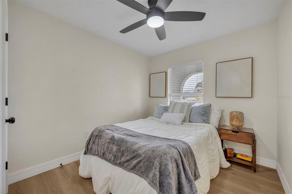 Image 11 of property listing at 2005 HARTWELL AVENUE, Sanford, FL 32771