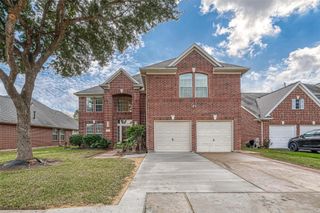 10514 Eagle Nest Court, La Porte, TX 77571