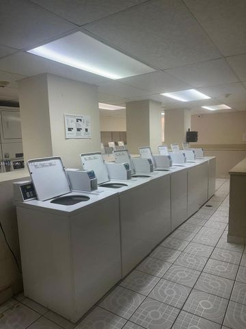 1805 Sans Souci Blvd 233, North Miami, FL 33181