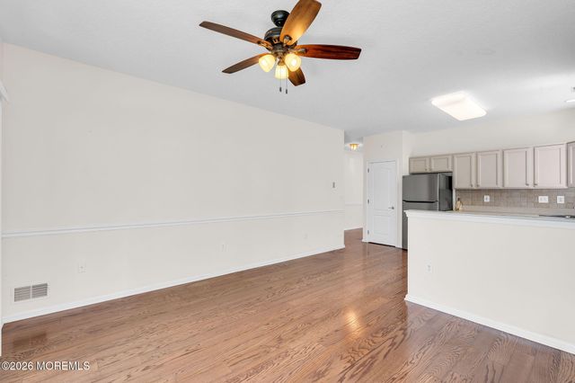 46 Goldensprings Drive, Lakewood, NJ 08701