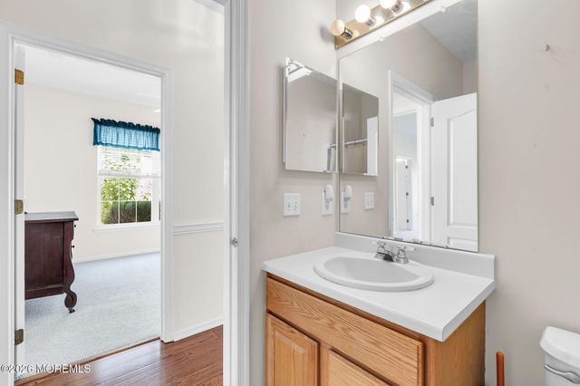 46 Goldensprings Drive, Lakewood, NJ 08701