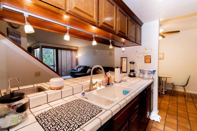 25912 Hayward Boulevard 215, Hayward, CA 94542