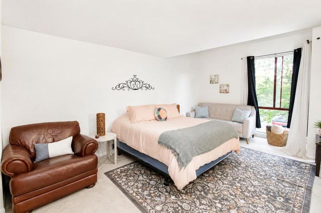 25912 Hayward Boulevard 215, Hayward, CA 94542
