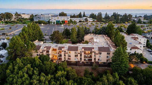25912 Hayward Boulevard 215, Hayward, CA 94542