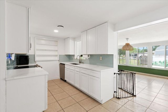 4508 POMPANO ROAD, Venice, FL 34293