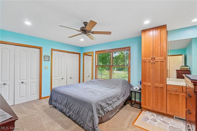 964 Dock Road, Madison, OH 44057