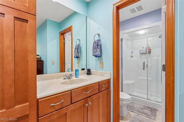 964 Dock Road, Madison, OH 44057