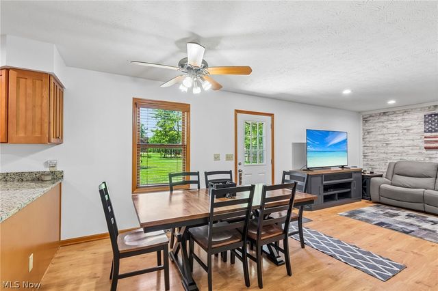 964 Dock Road, Madison, OH 44057