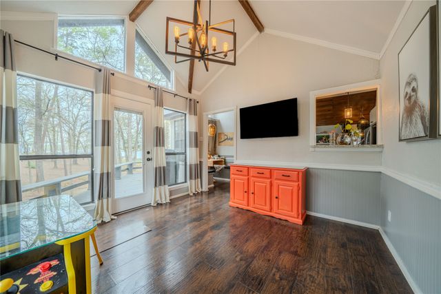 105 E Barker Creek, Scroggins, TX 75480