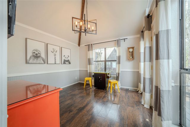 105 E Barker Creek, Scroggins, TX 75480