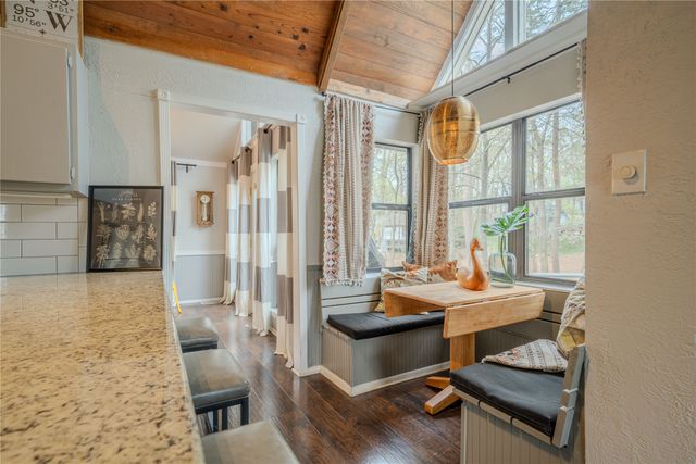 105 E Barker Creek, Scroggins, TX 75480