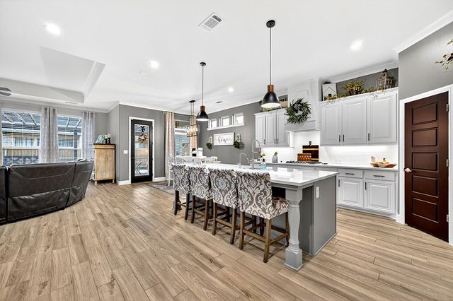 6011 Choctaw Ct, Midland, TX 79705