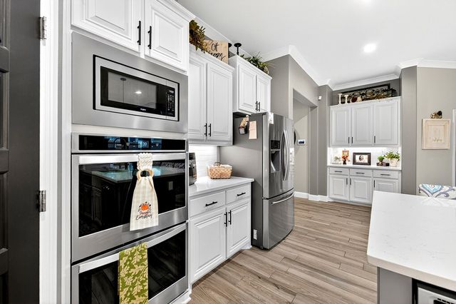 6011 Choctaw Ct, Midland, TX 79705