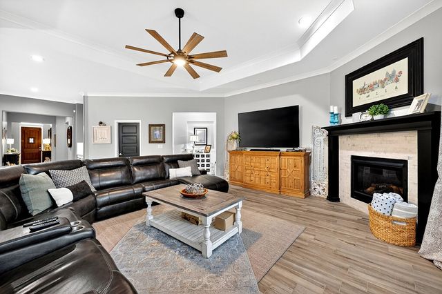 6011 Choctaw Ct, Midland, TX 79705