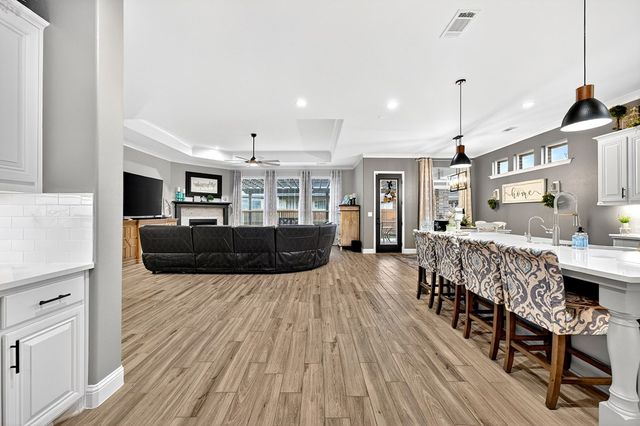 6011 Choctaw Ct, Midland, TX 79705