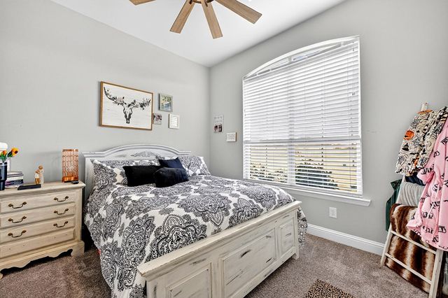 6011 Choctaw Ct, Midland, TX 79705