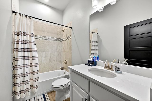 6011 Choctaw Ct, Midland, TX 79705