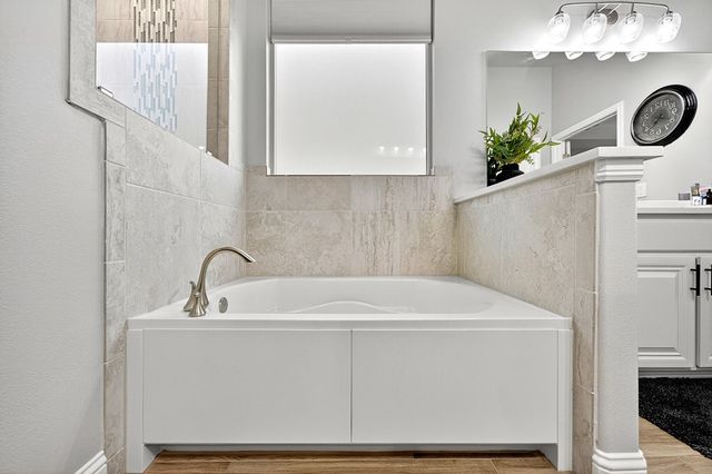 6011 Choctaw Ct, Midland, TX 79705