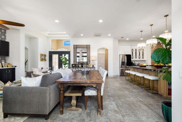 78618 Dancing Waters Road, Palm Desert, CA 92211