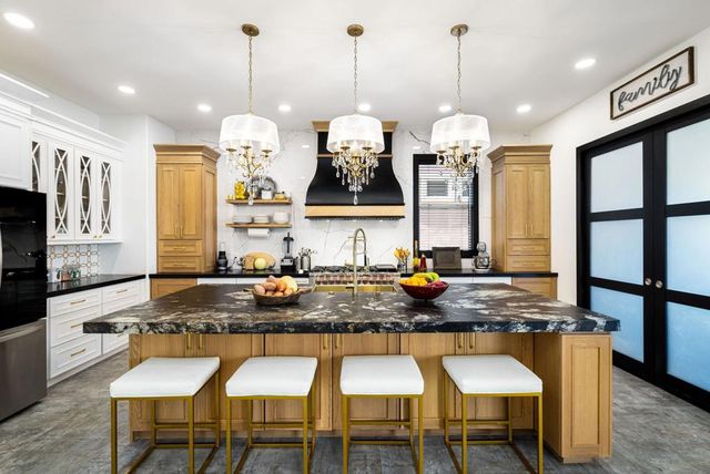 78618 Dancing Waters Road, Palm Desert, CA 92211