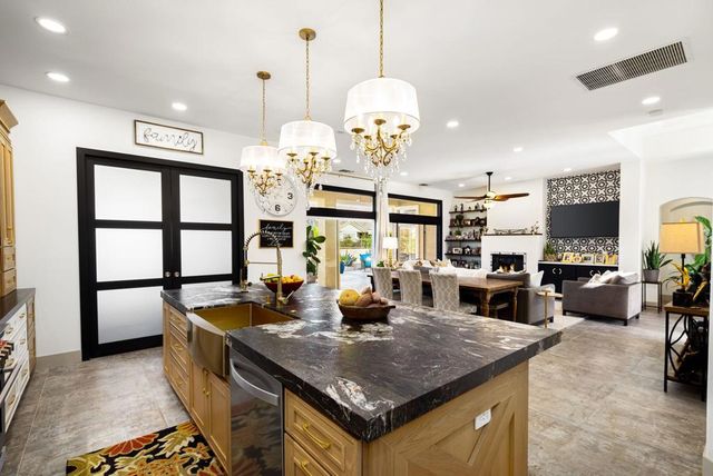 78618 Dancing Waters Road, Palm Desert, CA 92211