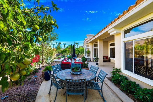 78618 Dancing Waters Road, Palm Desert, CA 92211