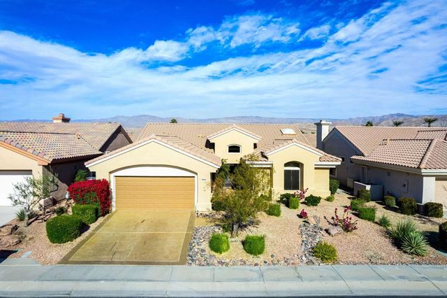 78618 Dancing Waters Road, Palm Desert, CA 92211