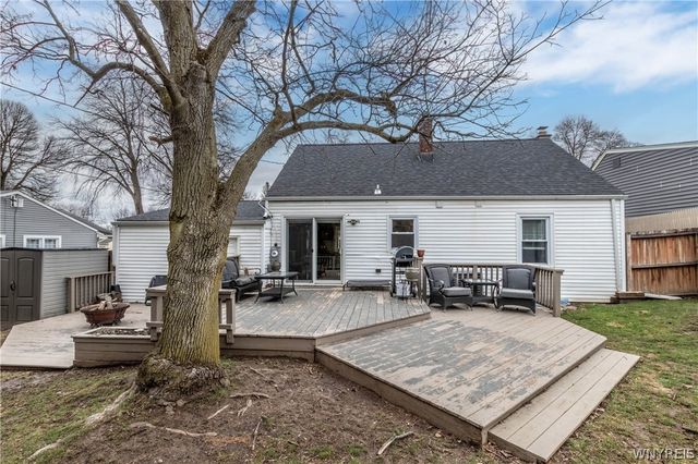 14 Bridlewood Drive, Lockport City, NY 14094