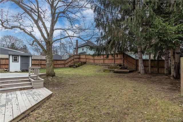 14 Bridlewood Drive, Lockport City, NY 14094