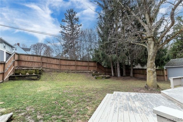 14 Bridlewood Drive, Lockport City, NY 14094