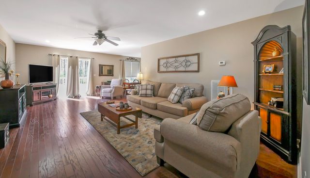 3810 Kellys Ferry Road, Chattanooga, TN 37419