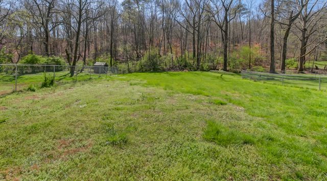 3810 Kellys Ferry Road, Chattanooga, TN 37419