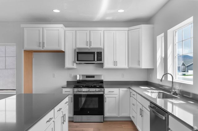 1785 E KERN MTN, Eagle Mountain, UT 84005
