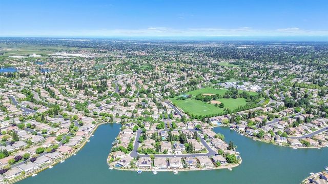 3251 Port Pacific Ln, Elk Grove, CA 95758