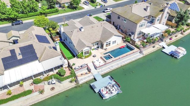 3251 Port Pacific Ln, Elk Grove, CA 95758
