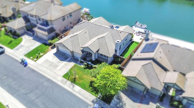 3251 Port Pacific Ln, Elk Grove, CA 95758