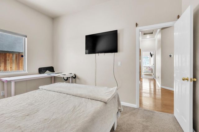 3251 Port Pacific Ln, Elk Grove, CA 95758