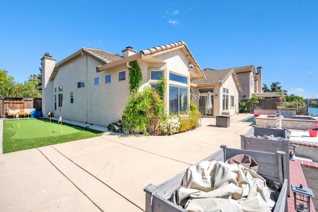 3251 Port Pacific Ln, Elk Grove, CA 95758
