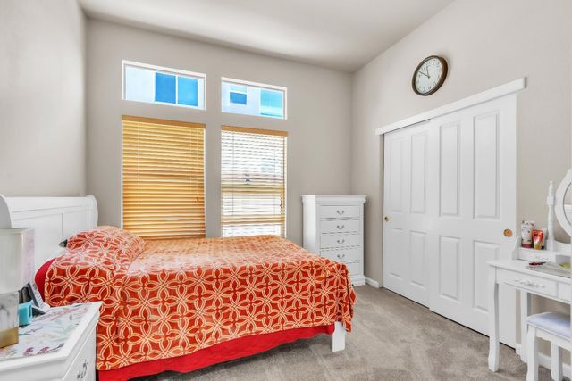 3251 Port Pacific Ln, Elk Grove, CA 95758