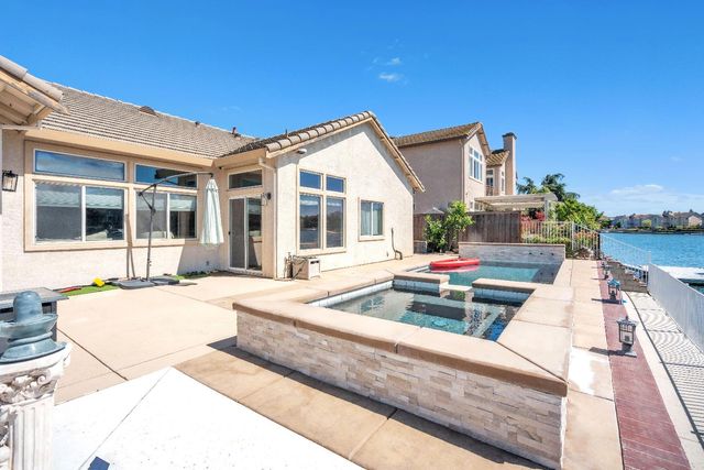 3251 Port Pacific Ln, Elk Grove, CA 95758