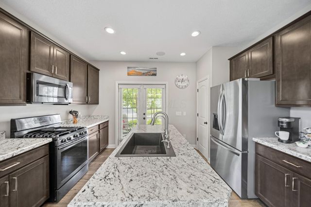5007 Wadkins Drive, Grove City, OH 43123