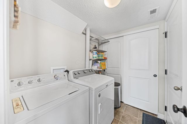 5007 Wadkins Drive, Grove City, OH 43123