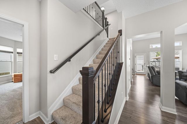 5007 Wadkins Drive, Grove City, OH 43123