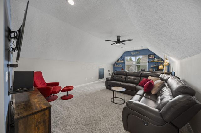 5007 Wadkins Drive, Grove City, OH 43123